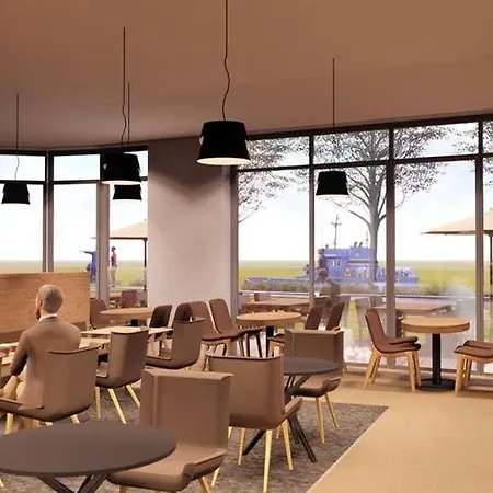 Via Plaza By Hackmann Hotel 4*