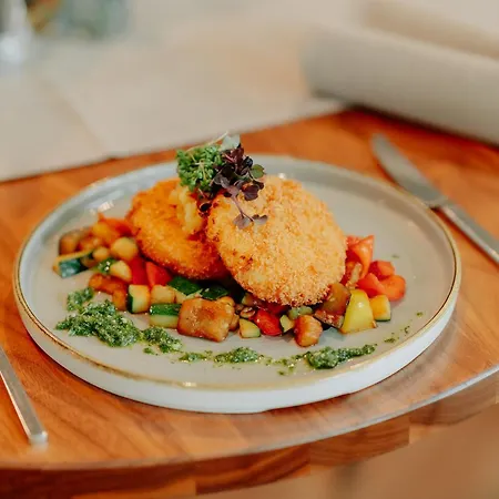 Via Plaza By Hackmann Hotel 4*