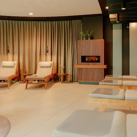 Via Plaza By Hackmann Hotel