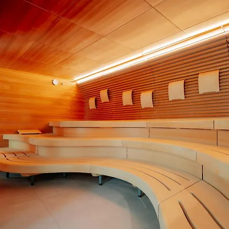 Via Plaza By Hackmann