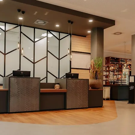 Via Plaza By Hackmann Meppen