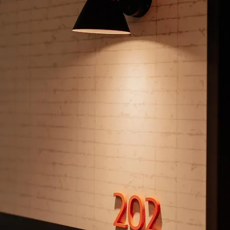 Via Plaza By Hackmann فندق مبن