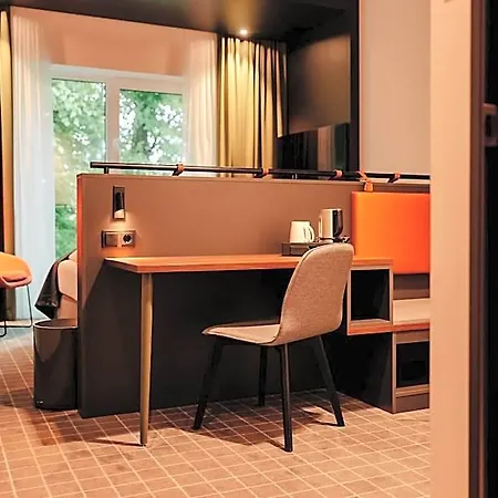 Via Plaza By Hackmann Hotel 4*
