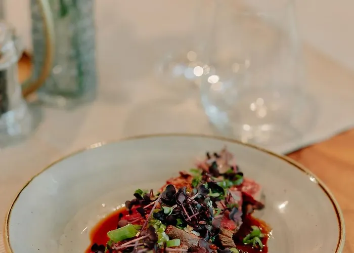 Via Plaza By Hackmann